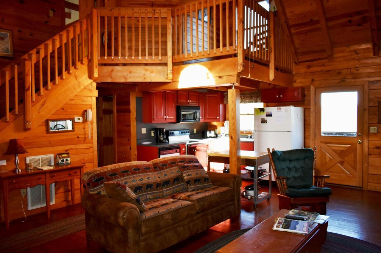 Cabin Fever Villa Gatlinburg Exterior photo